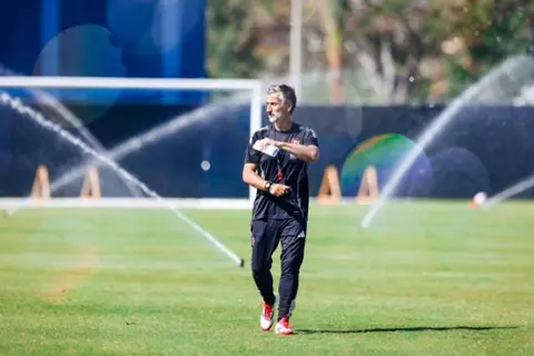 من ميامي.. يلا كورة يكشف ما يدور في عقل ريبييرو قبل مواجهة الأهلي وإنتر ميامي